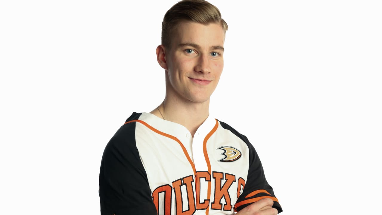 Examining Lukas Dostal: Anaheim Ducks